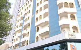 فندق منهاتن أفينيو